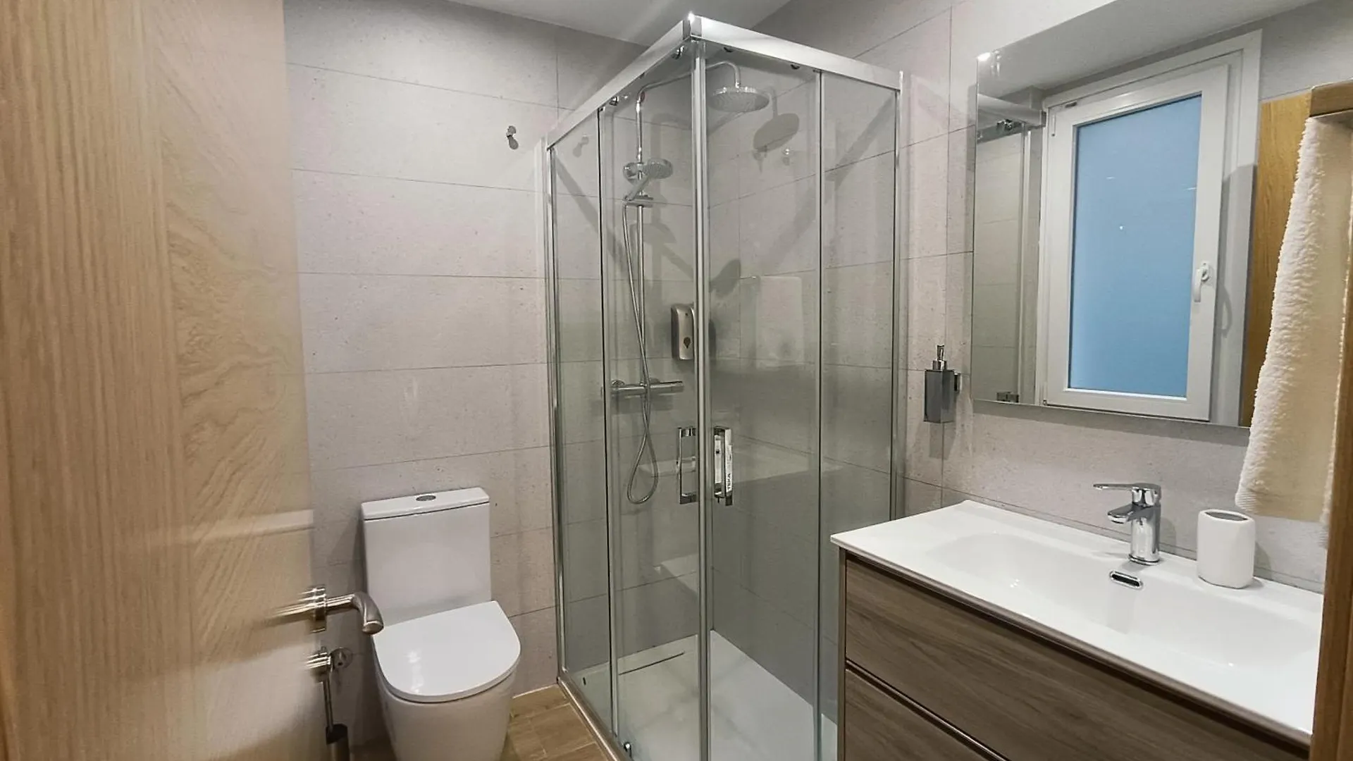 Apartamento En Bilbao 0*,